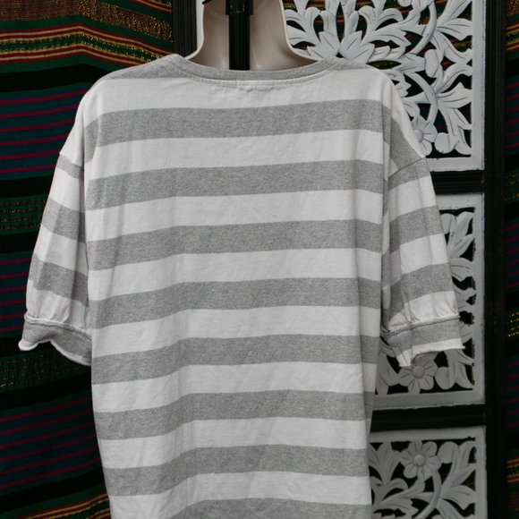 Grey and white stripped Top - Picture 9 of 9